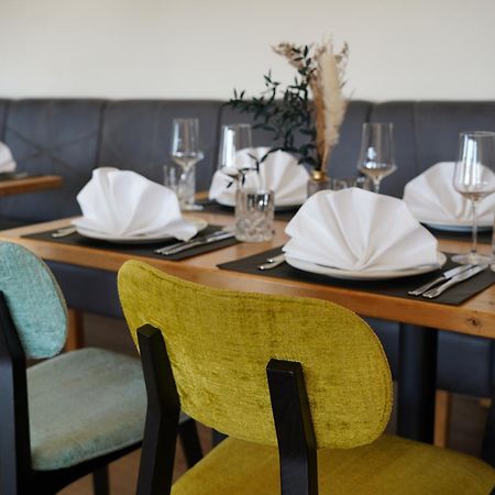 Vorgebirgsblick - Restaurant Biergarten Gaestehaus Bornheim  Zewnętrze zdjęcie