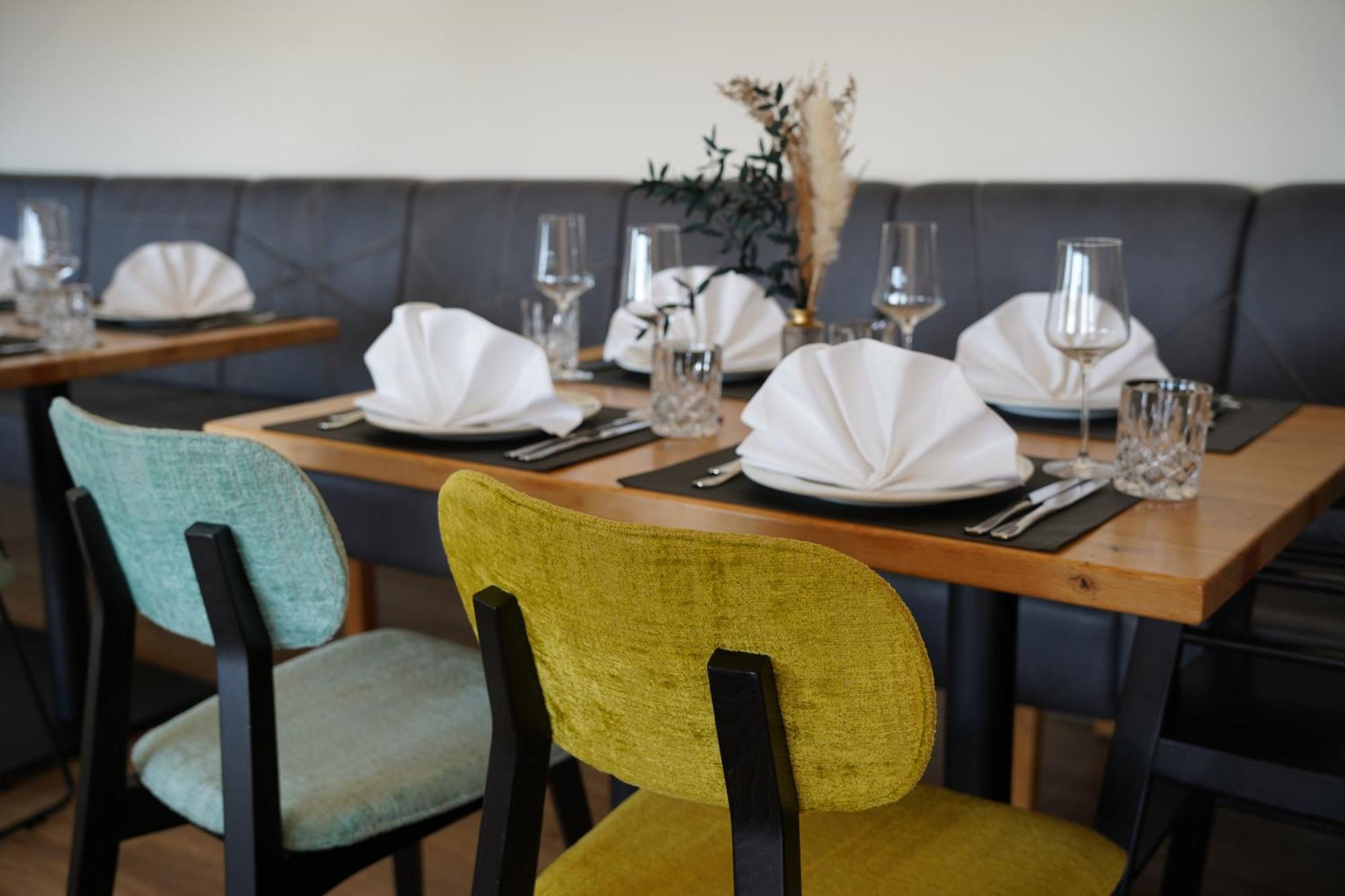 Vorgebirgsblick - Restaurant Biergarten Gaestehaus Bornheim  Zewnętrze zdjęcie